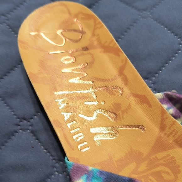 Blowfish Purple and Blue Tie Dyed Slide Sandals with Bow, New Without Tags - Picture 3 of 3